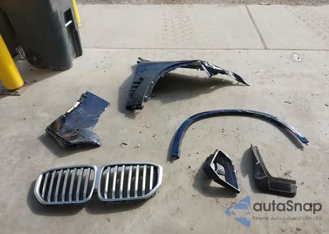 2025 BMW X5 xDrive40I из США, поврежденный, VIN 5UX23EU03S9Y20805